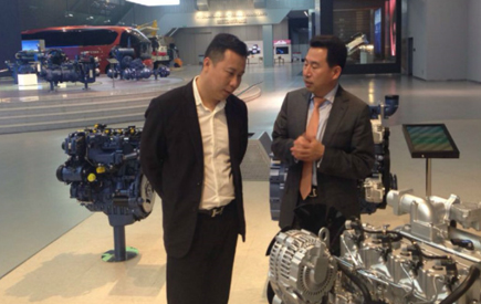 郑董事长参观潍柴动力集团