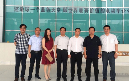 集团董事长参观考察如皋港