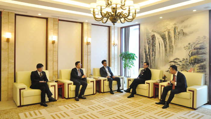 工信部中国互联网金融研究院常务副院长龚文等领导到中金国泰集团总部考察